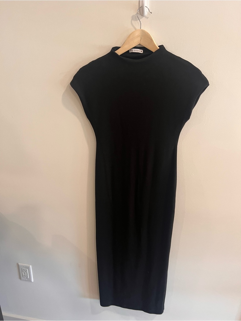 Zara Black Mock Neck Midi Dress Size Medium